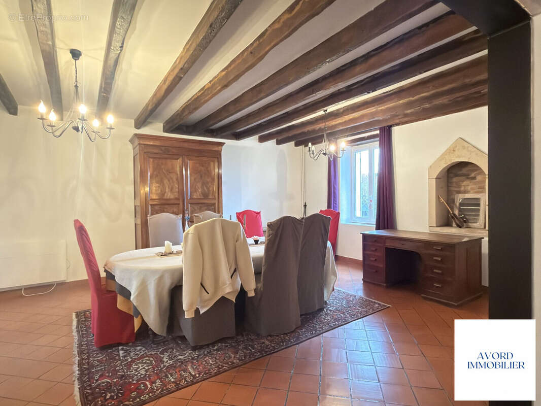 Maison à FARGES-EN-SEPTAINE