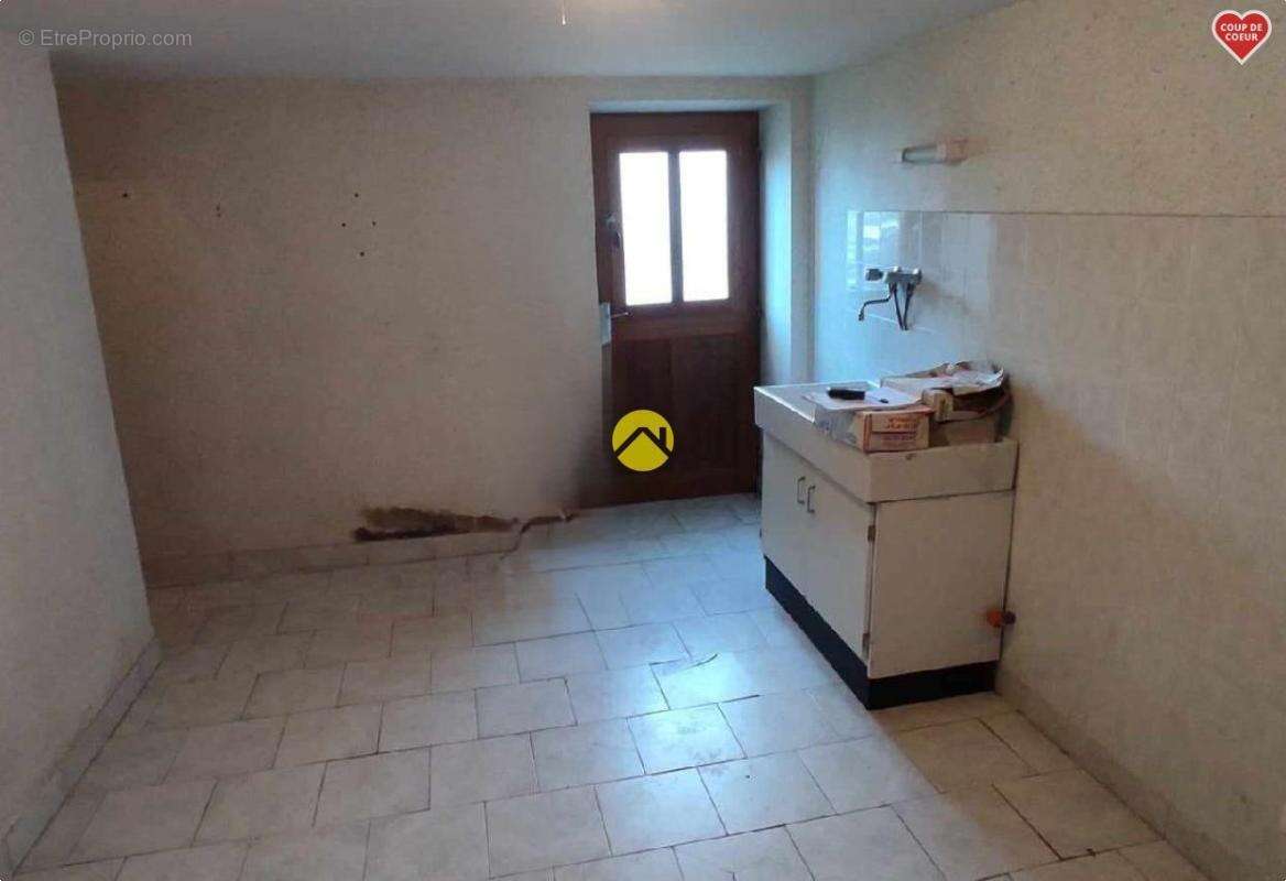 Maison à BOURBON-L'ARCHAMBAULT