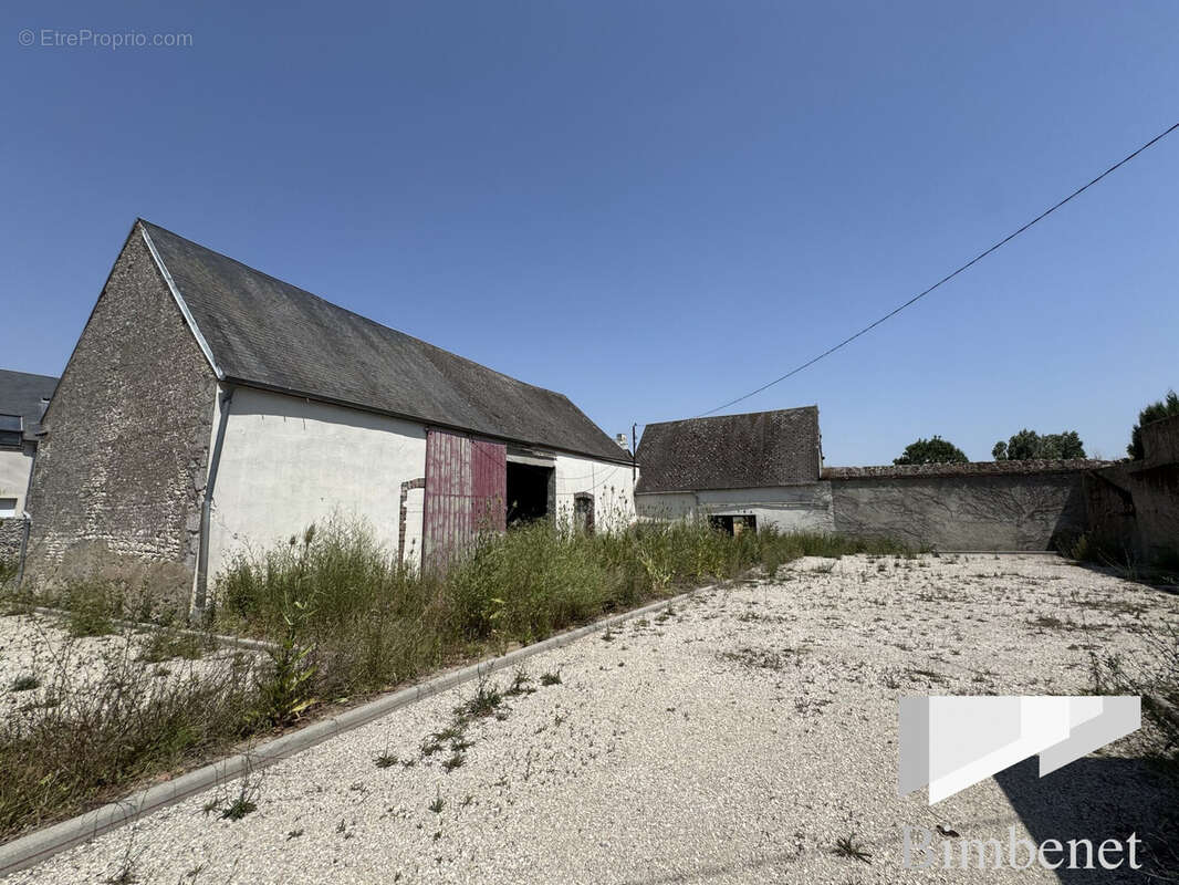 Appartement à ARTENAY