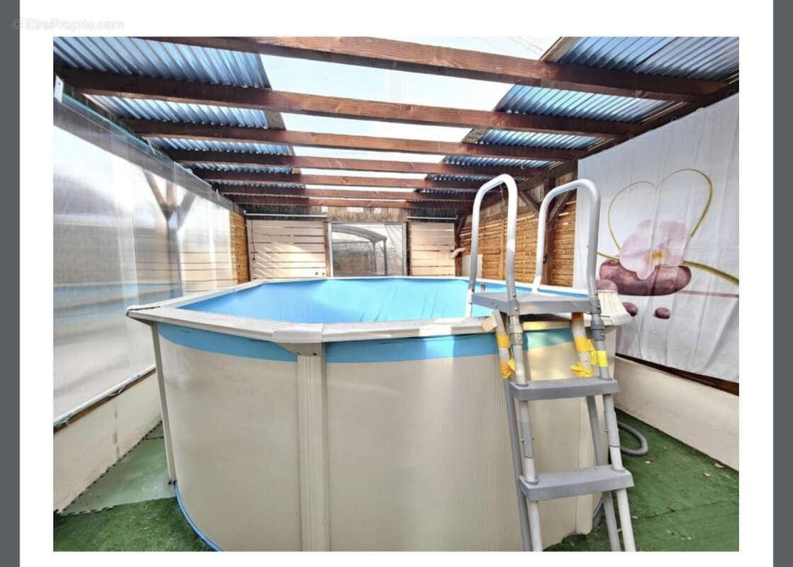 Maison à SAINTE-FLORINE