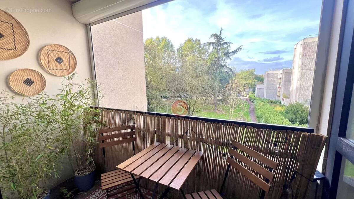 Appartement à LE RAINCY