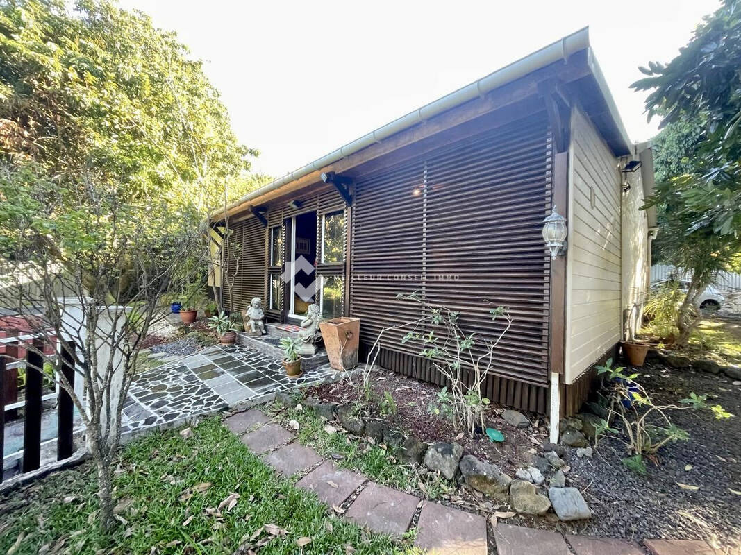 Photo Maison à Saint-Joseph au prix de 339 000€