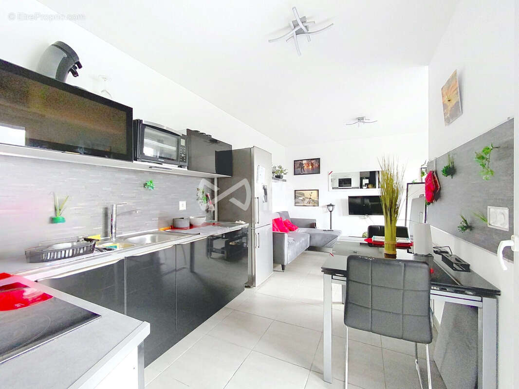 Appartement à SAINT-JEAN-DE-VEDAS