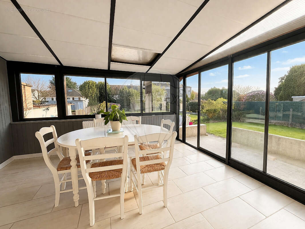 Maison à CREPY-EN-VALOIS