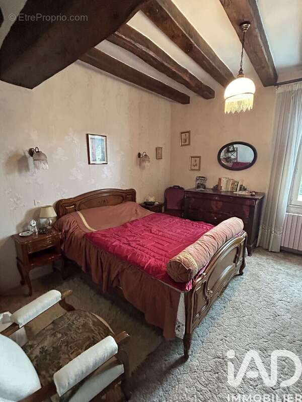 Maison 215 m² à Turquant  - photo 9