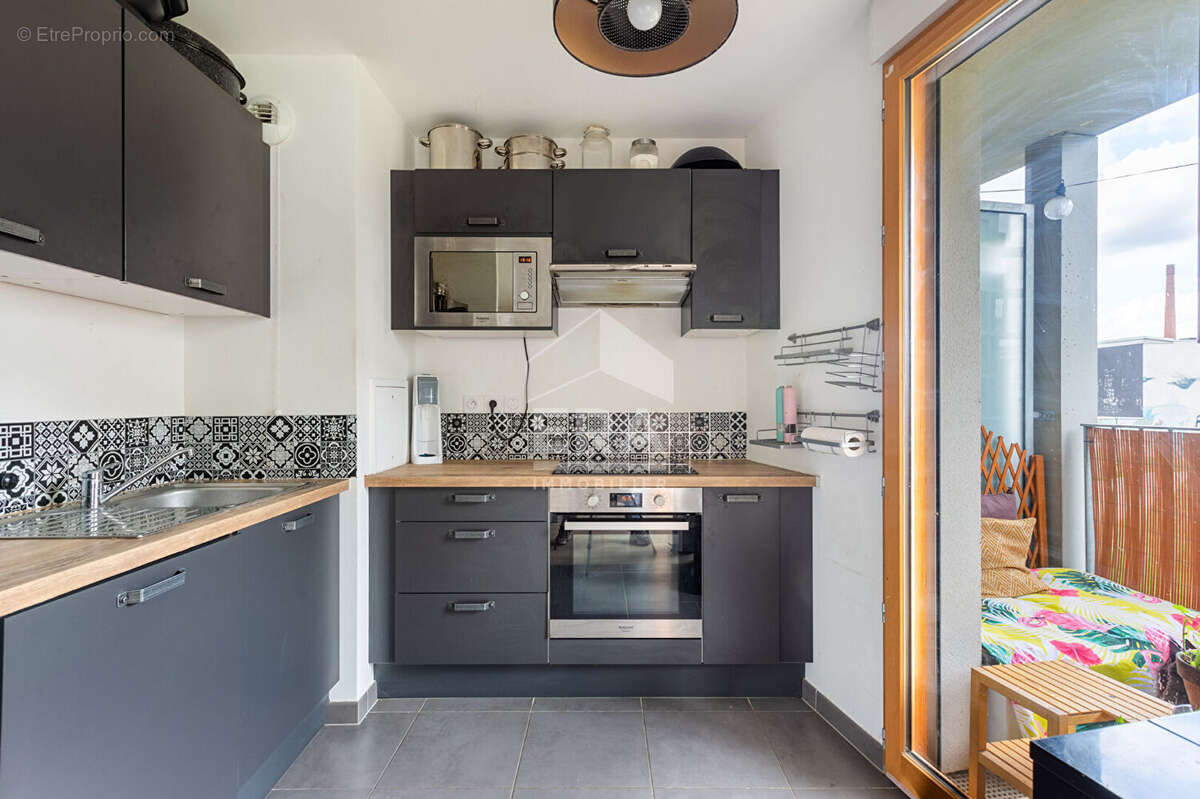 Appartement à IVRY-SUR-SEINE