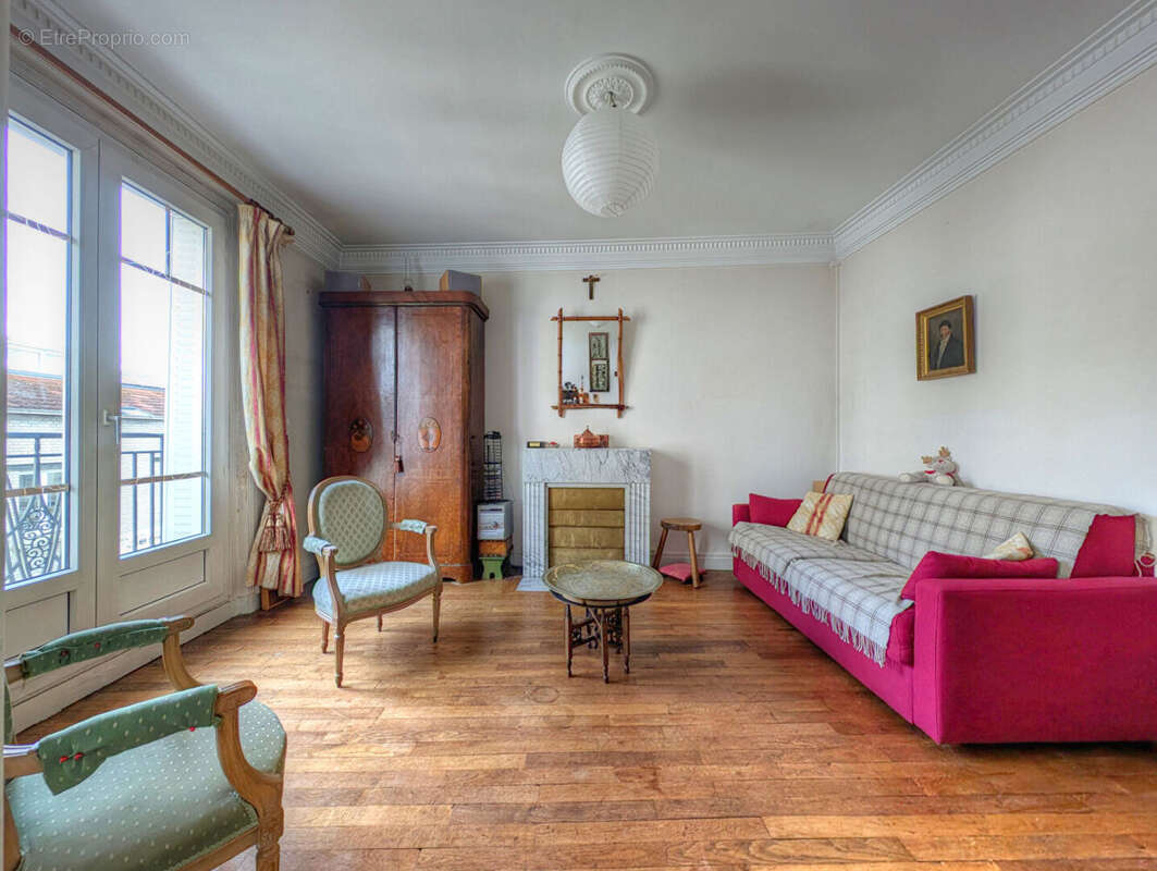 Appartement à BOIS-COLOMBES