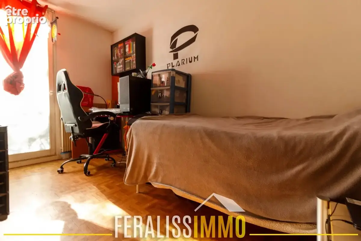 Appartement F4 avec jardin privatif et box ! - photo 7