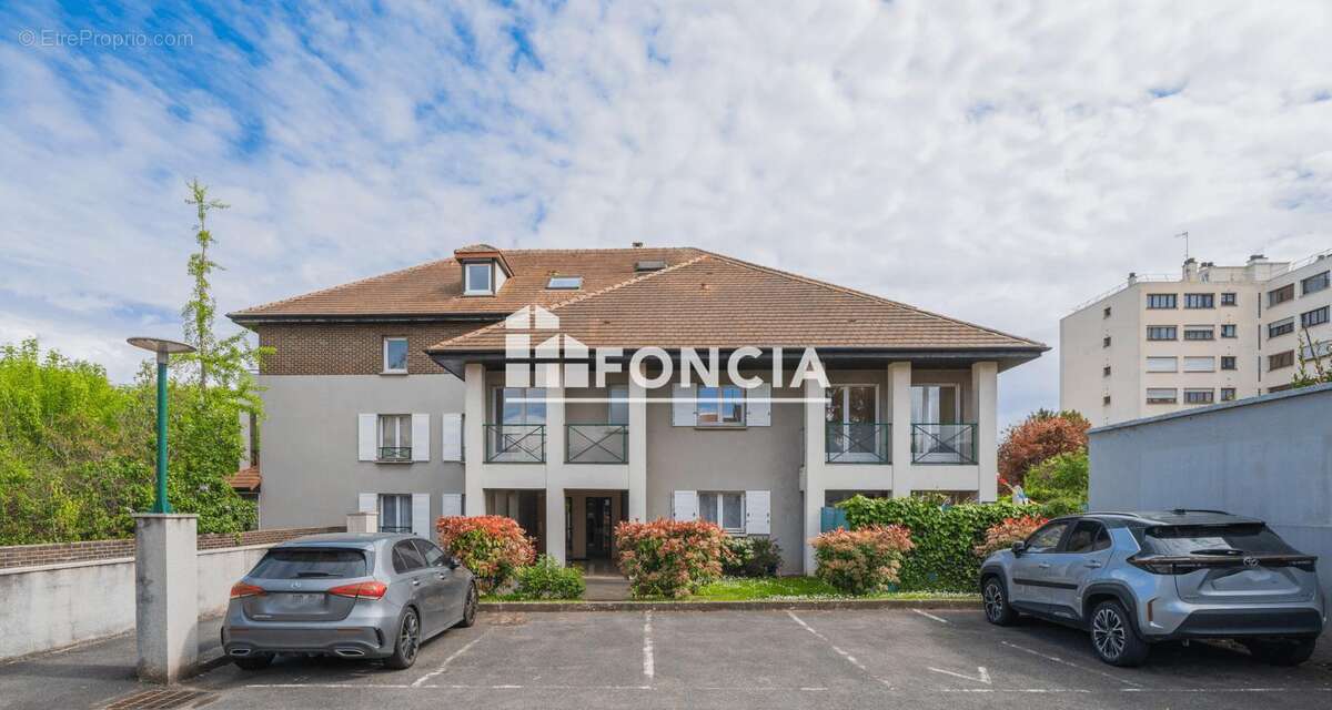 Appartement à RUEIL-MALMAISON