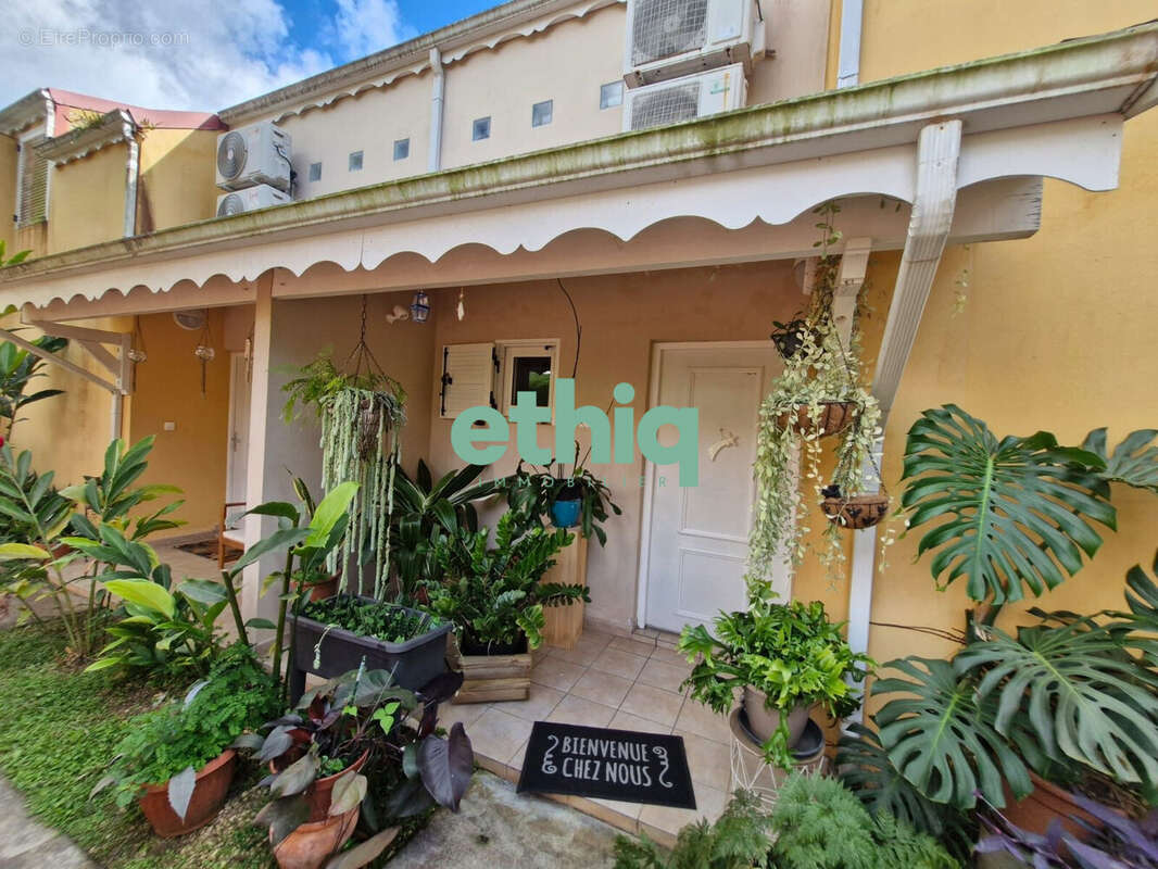 Appartement à GOURBEYRE