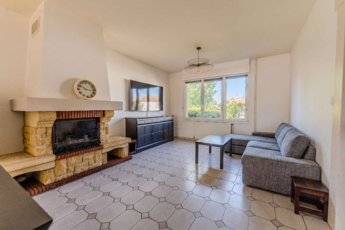 Maison individuelle idealment situee ! - photo 6