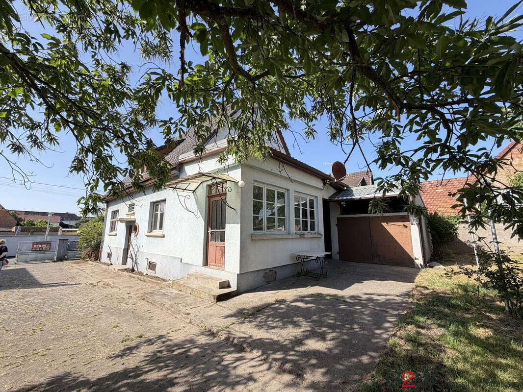 Maison à OBERHOFFEN-SUR-MODER