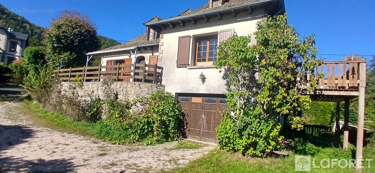 Maison à NEUVEGLISE