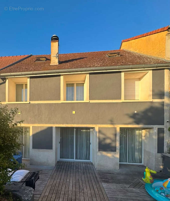 Maison en vente sur terrain de 327 m² - photo 9