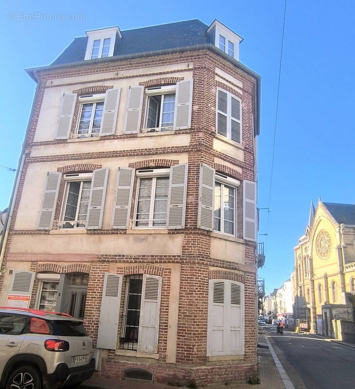 Maison à TROUVILLE-SUR-MER