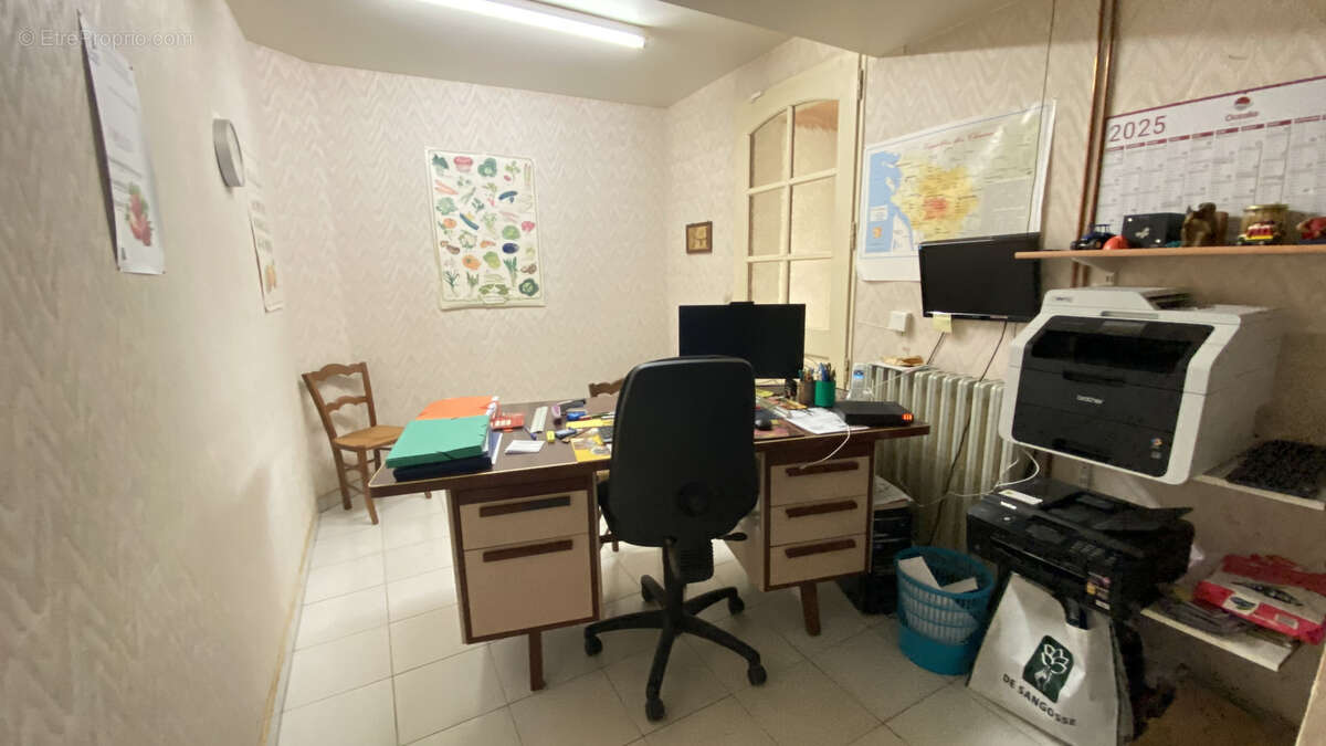 Maison à CHAMPAGNOLLES