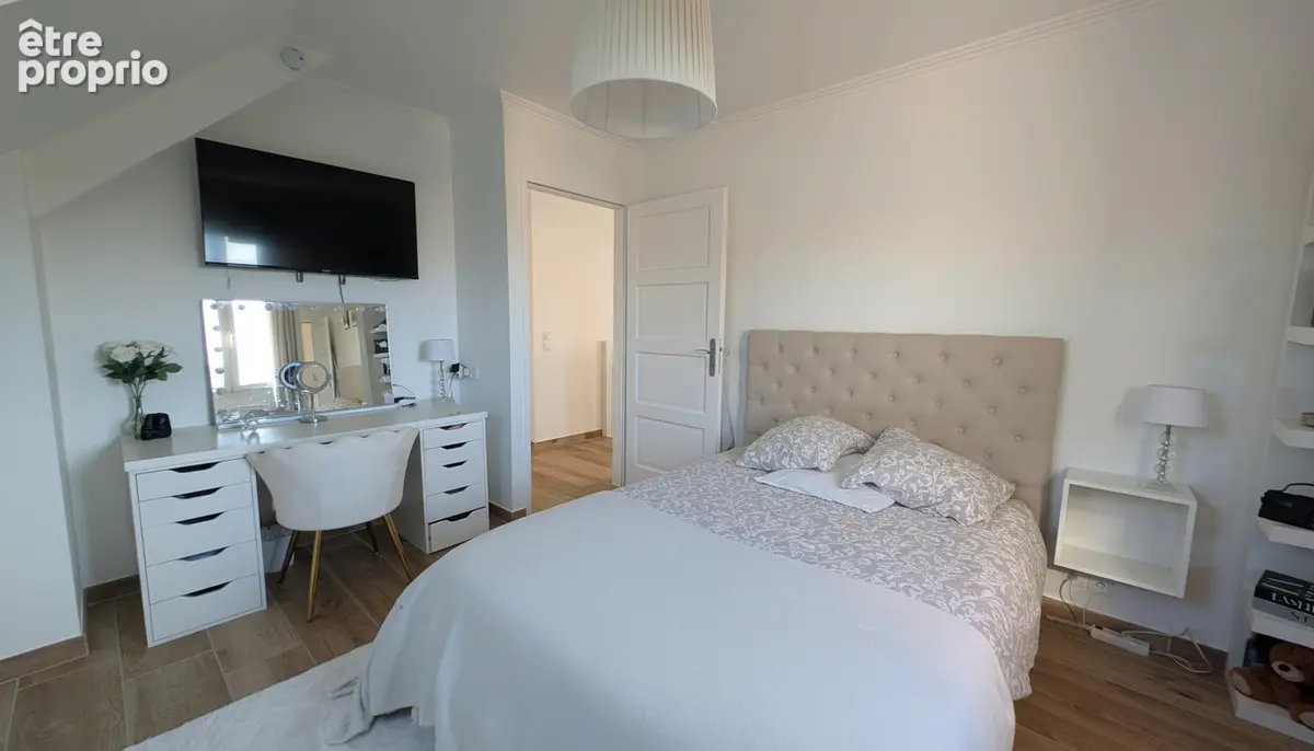 Maison familiale contemporaine de 165 m² : Prestations haut de gamme, moderne. - photo 7