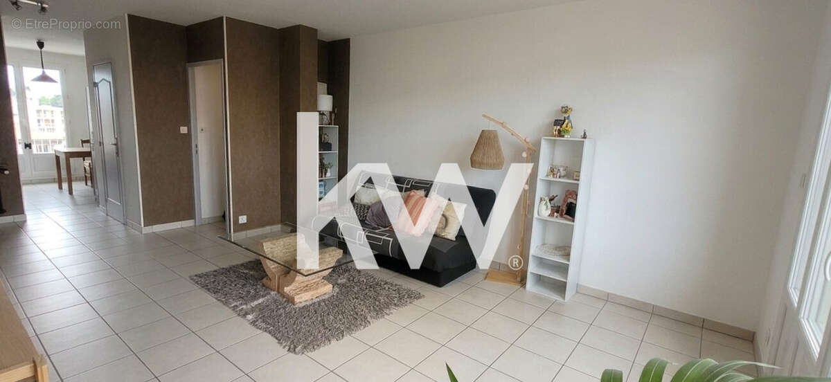 Appartement à SAINT-ETIENNE
