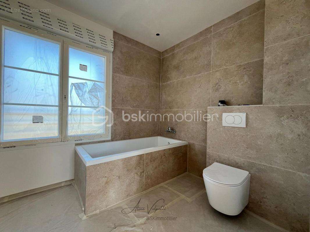 Maison à BUSSY-SAINT-GEORGES