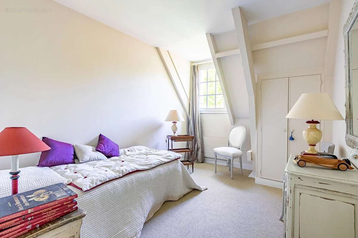 Maison à SENLIS