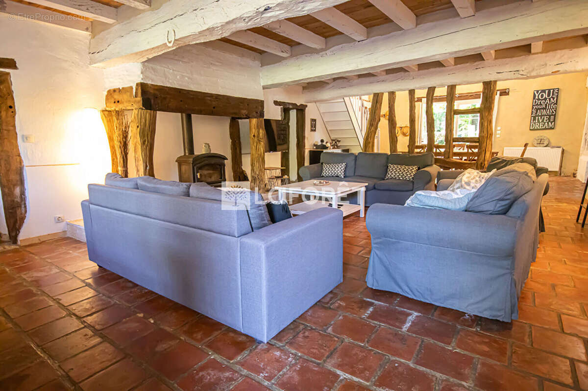 Maison à CASTELJALOUX