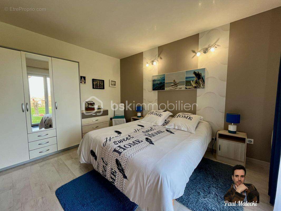 Maison à LA TOUR-DU-PIN