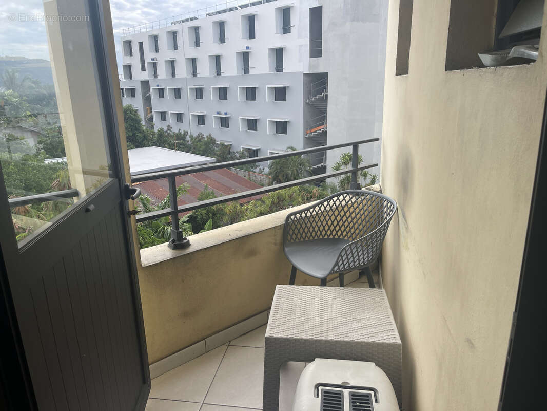 Appartement à SAINT-DENIS