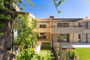 Appartement à LA GARDE-FREINET