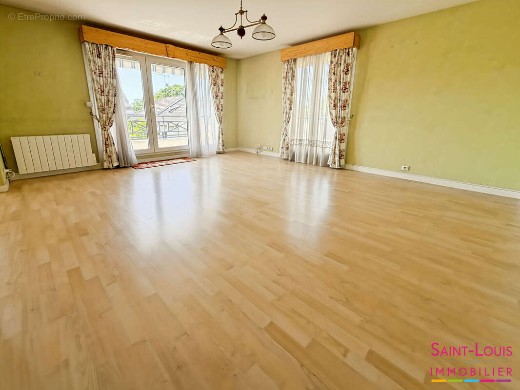 Poissy Appartement 5 pièces Terrasse  Forêt à 10min & RER A à 17 min - photo 6