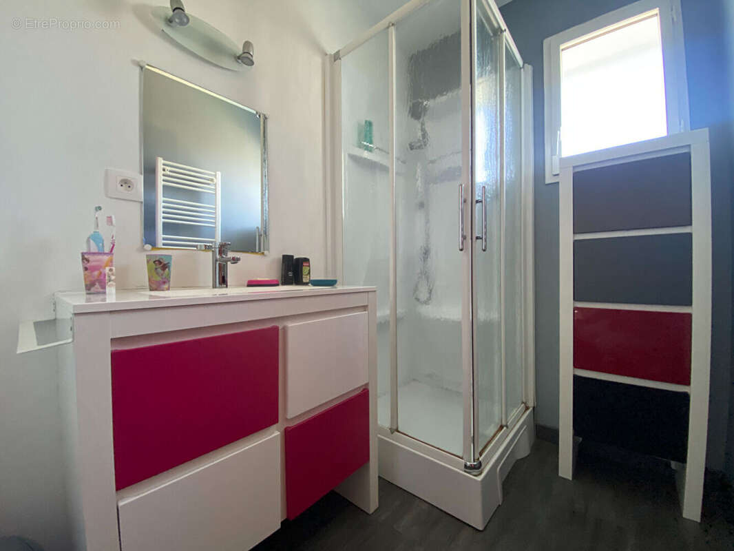 Maison à LE NEUBOURG