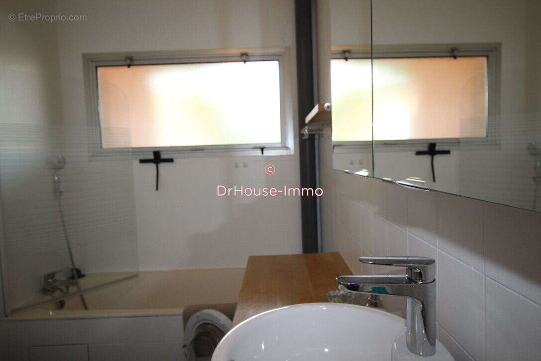 Appartement 37 m² à Cavalaire-Sur-Mer  - photo 11