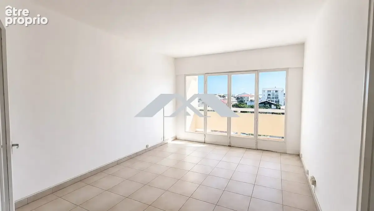 Appartement à SAINT-DENIS