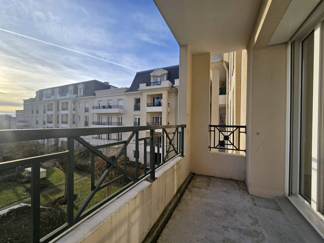 Appartement à LIVRY-GARGAN