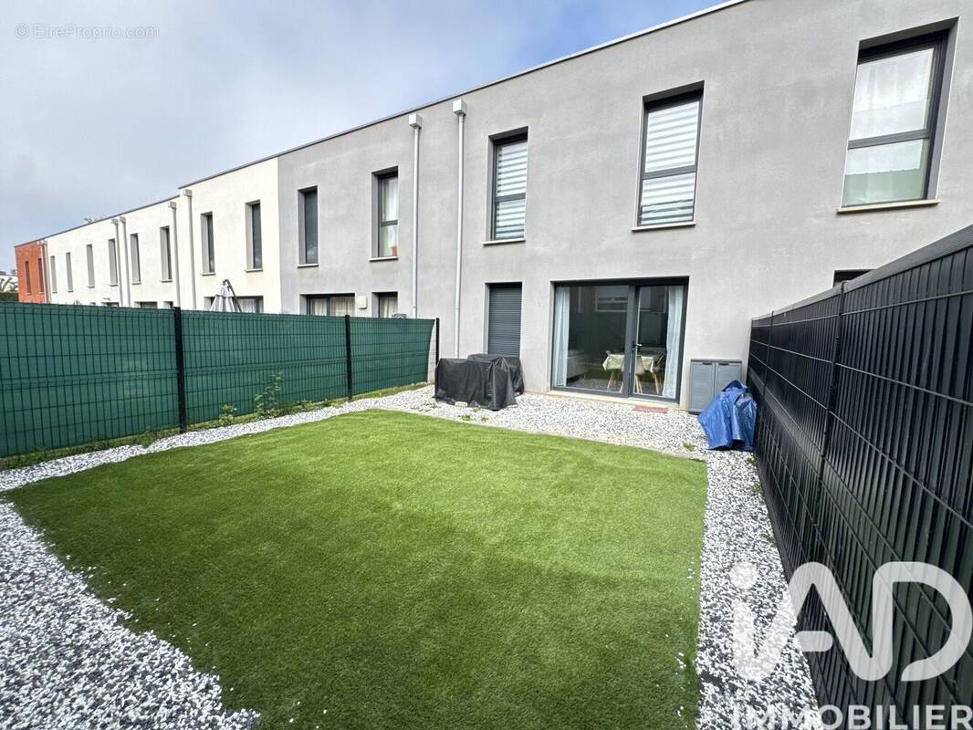 Photo 1 - Maison à VALENCIENNES