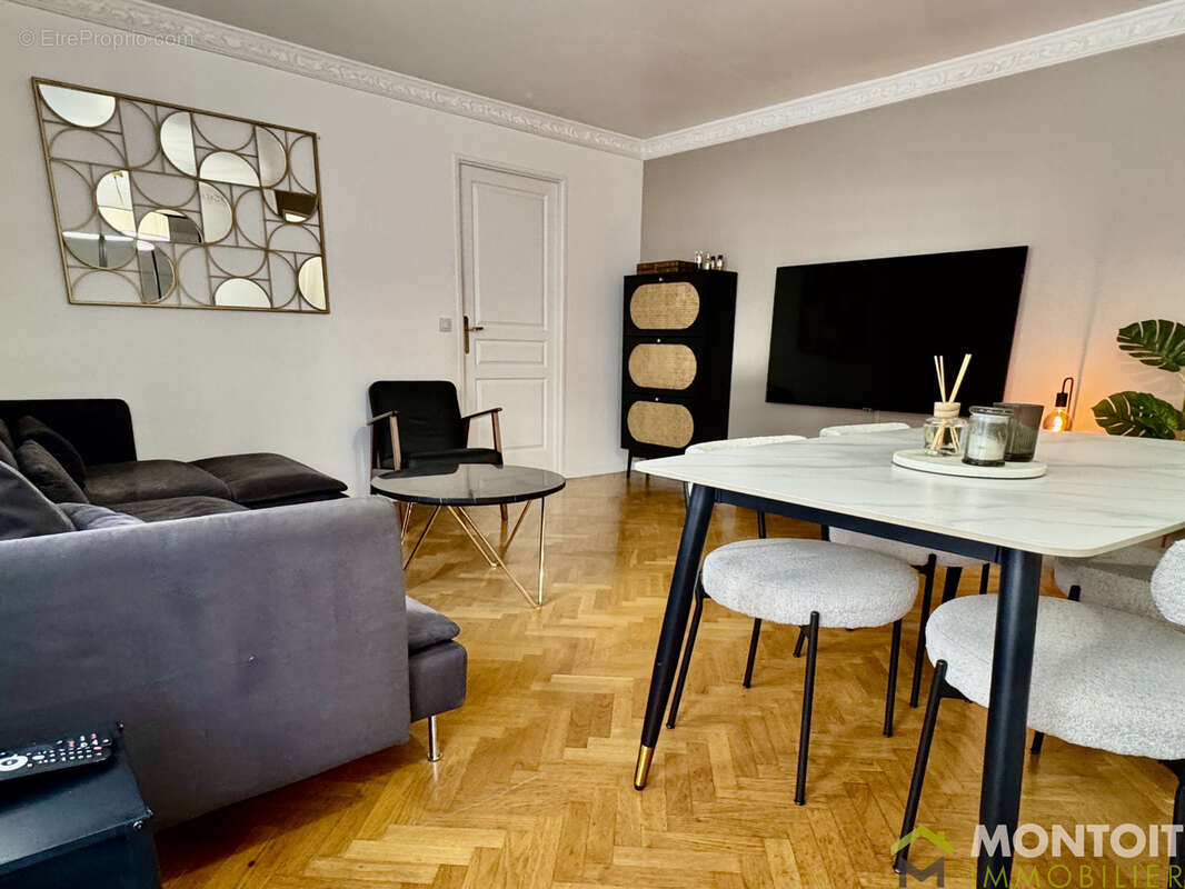 Appartement à THIAIS