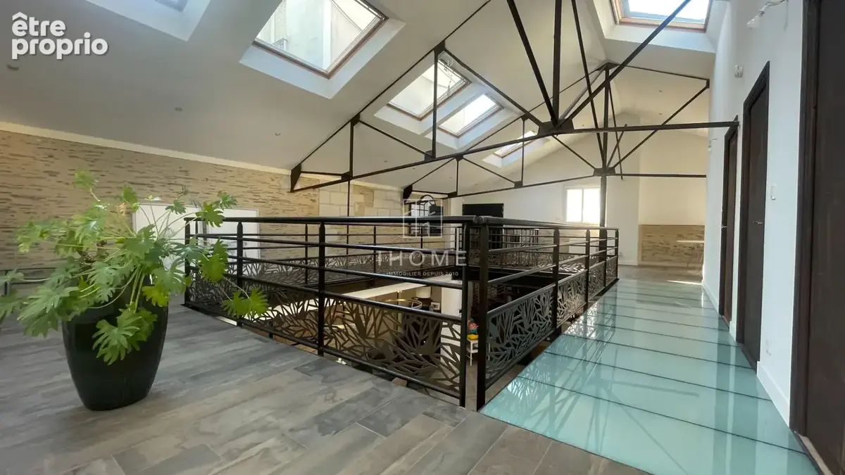 Loft centre Angers 300 m2 - photo 2