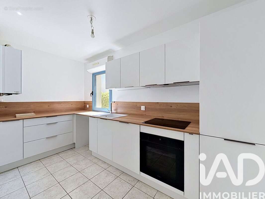 Photo 5 - Appartement à SAINT-REMY-LES-CHEVREUSE