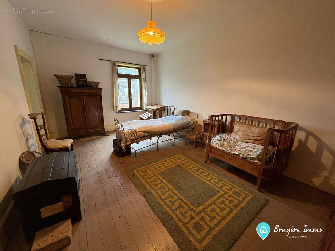 Maison 140 m² à Saint-Remy-Chaussee  - photo 6