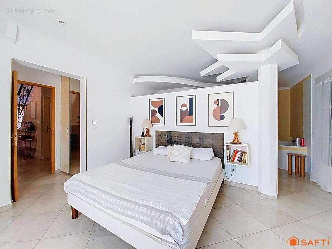 Photo 6 - Maison à NIMES