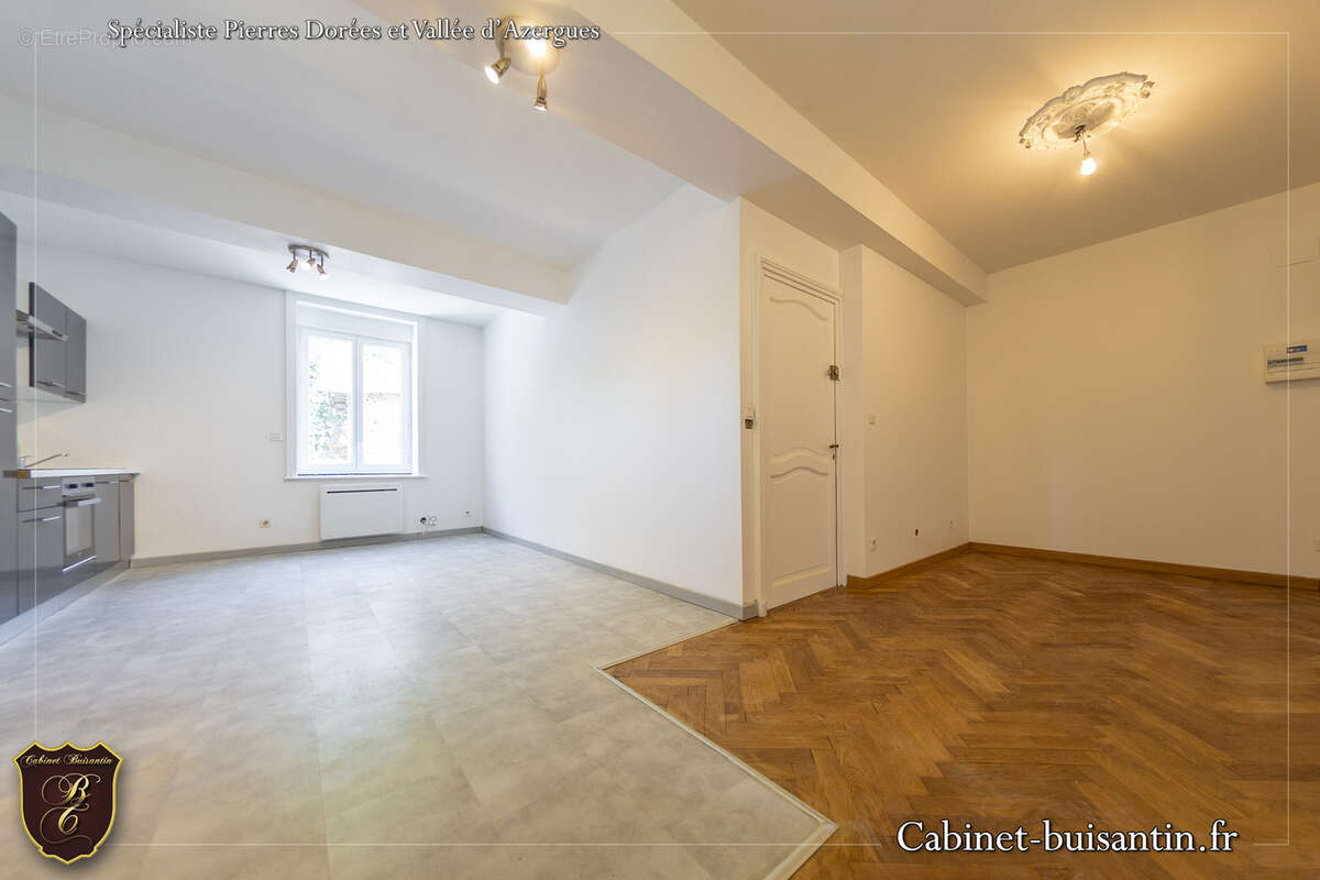 Appartement à LEGNY