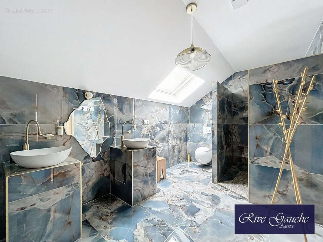 Maison à CHENS-SUR-LEMAN