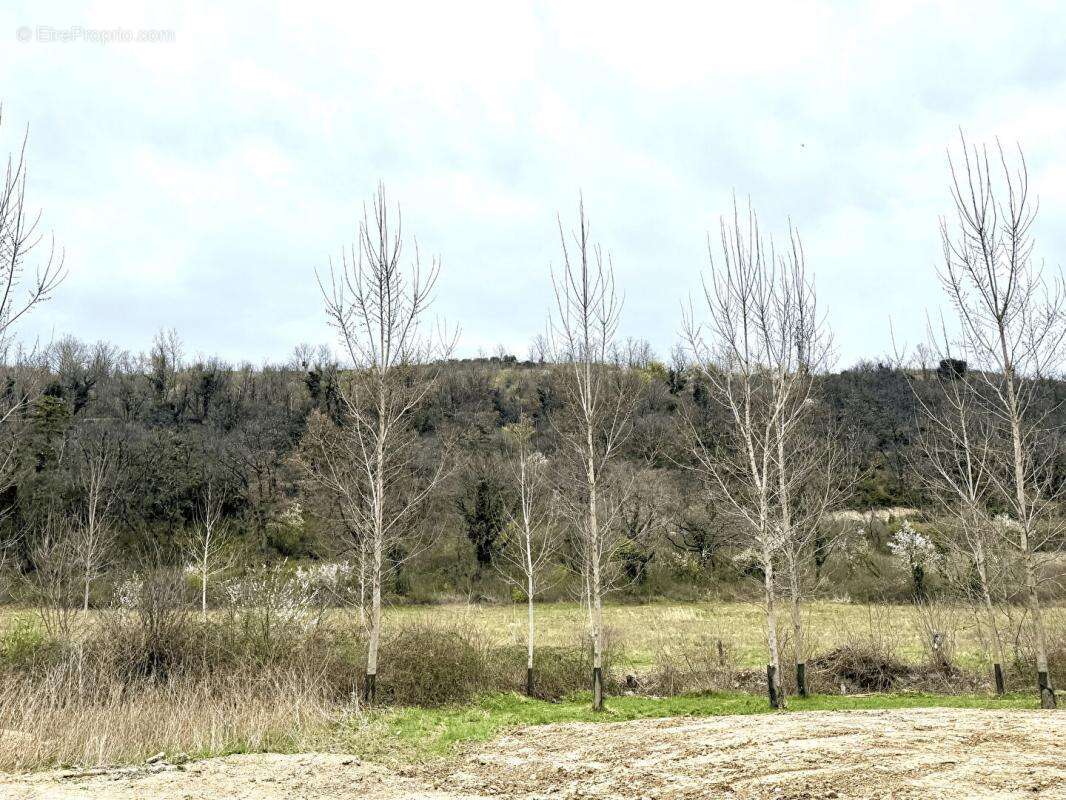 Appartement à SEREZIN-DU-RHONE