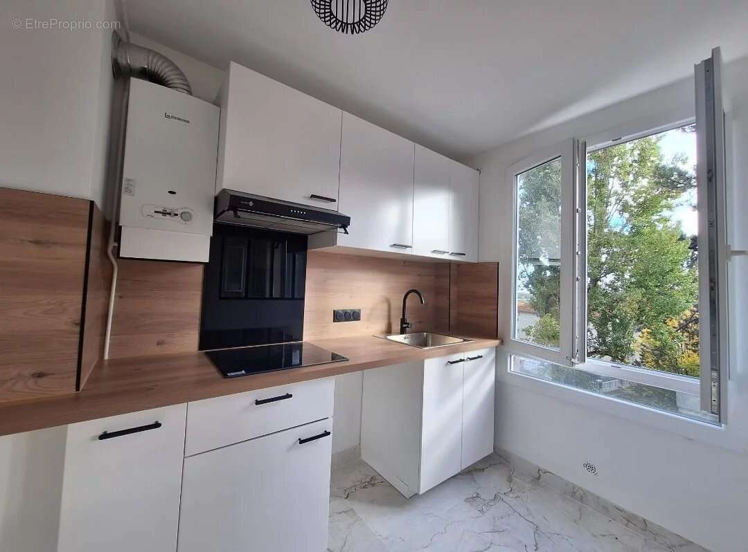 Appartement à RUEIL-MALMAISON