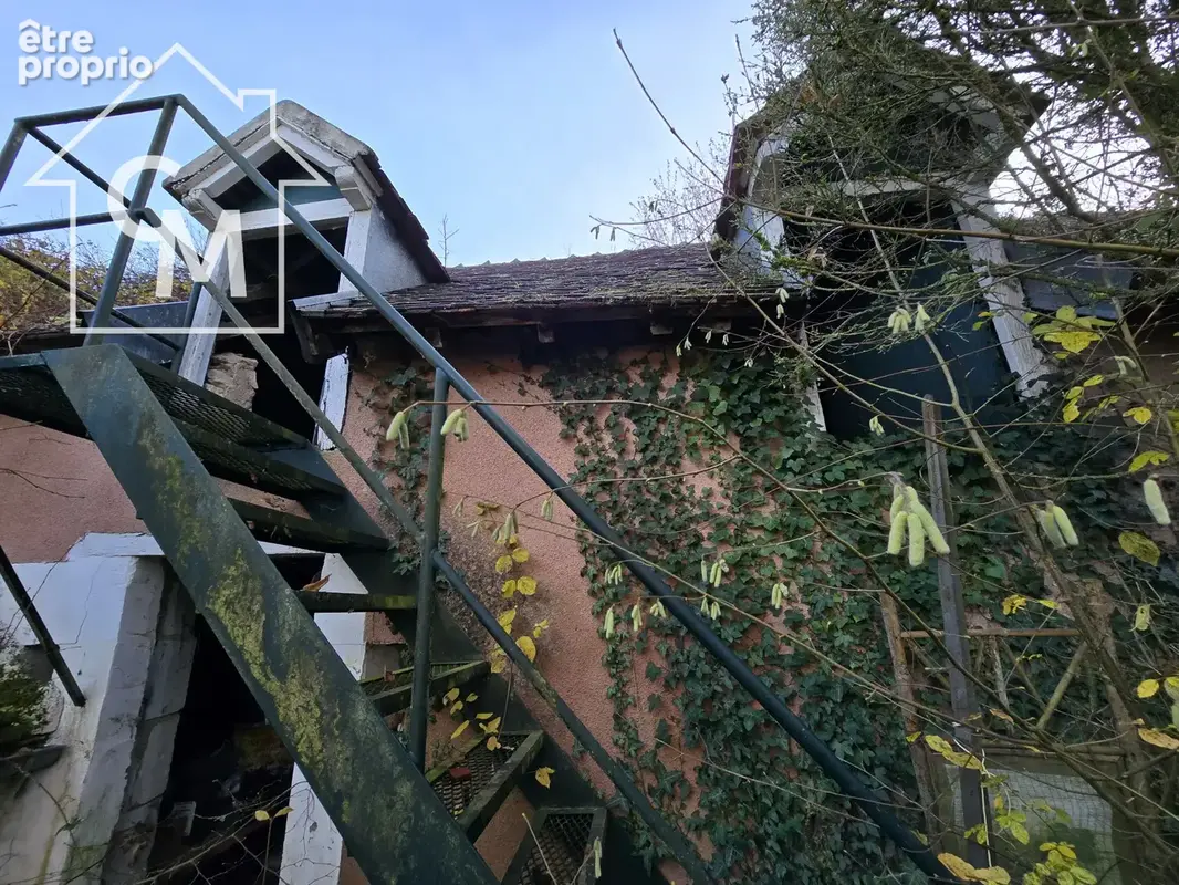 Maison d'habitation avec jardin et dépendances - photo 18
