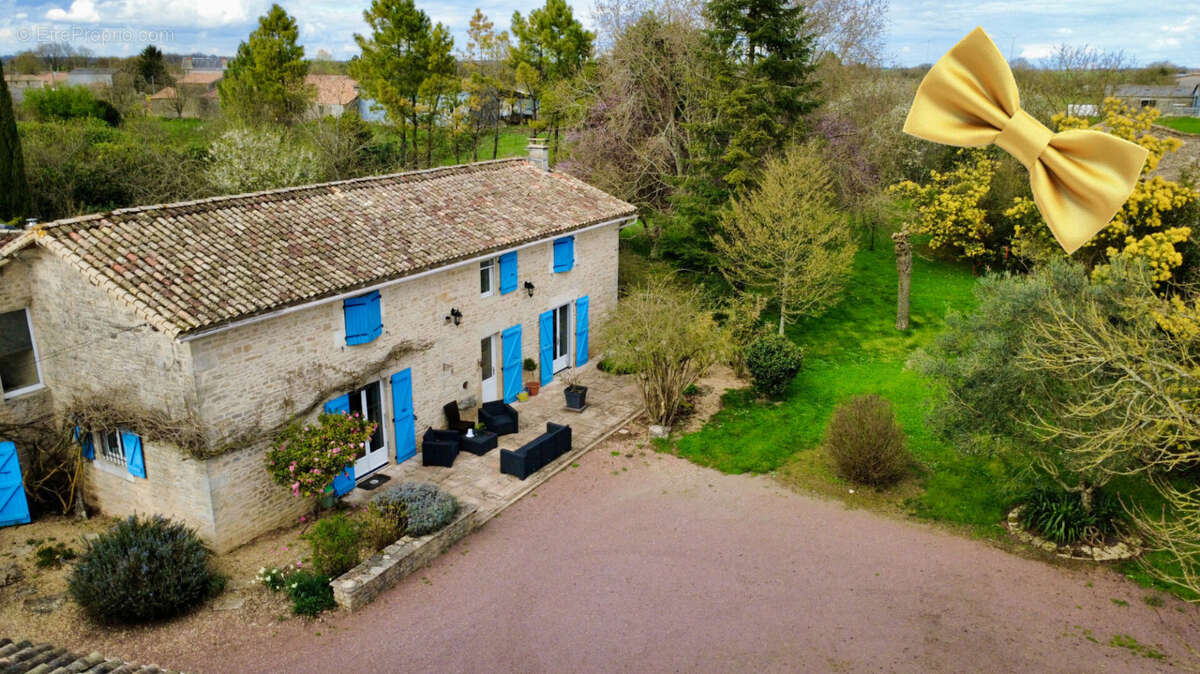 Autre à VANCAIS