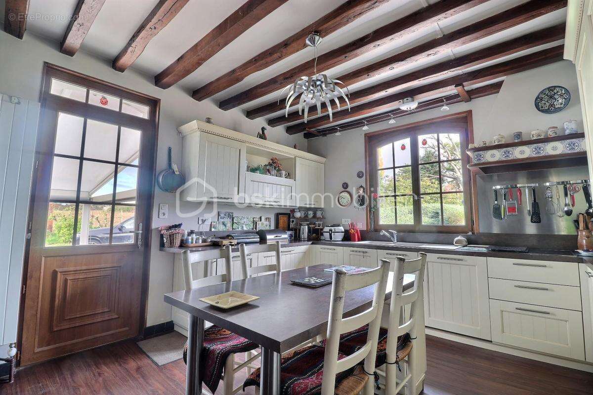 Maison à JALIGNY-SUR-BESBRE