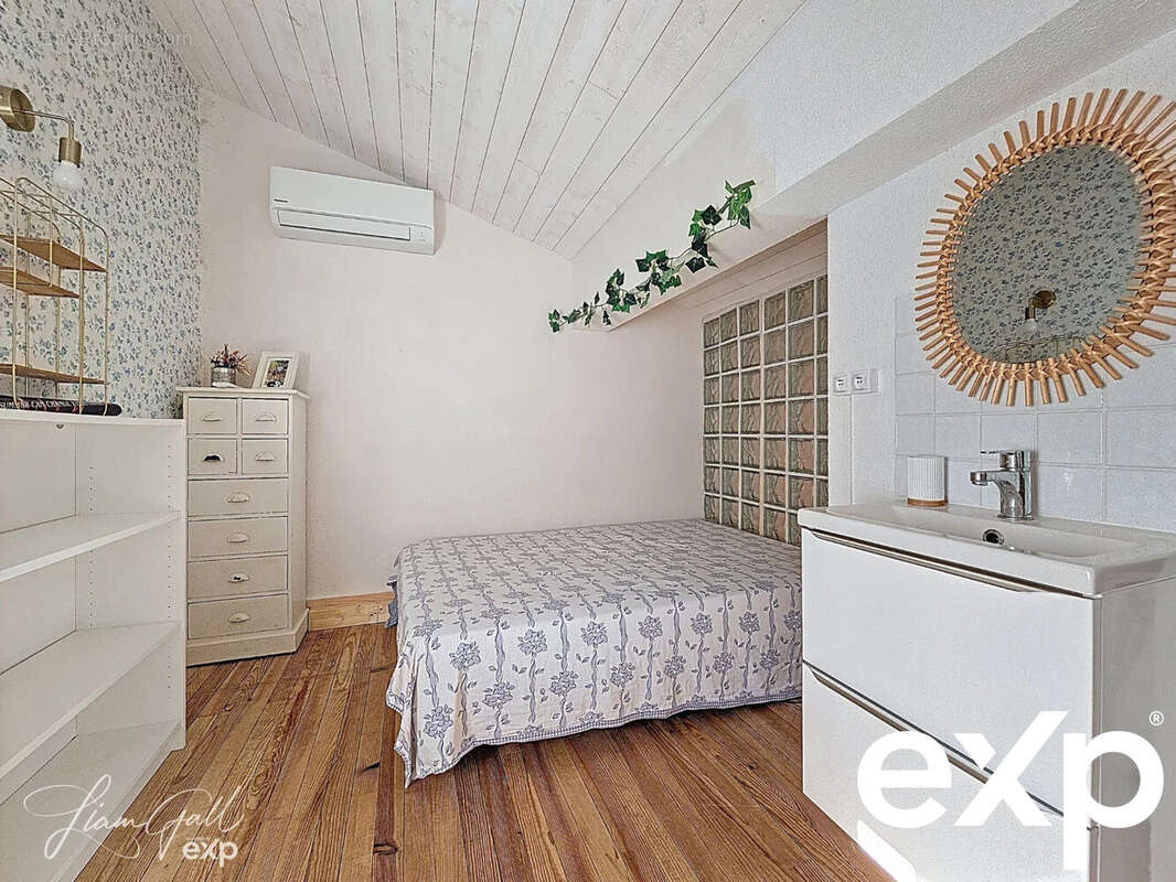 Maison à LAROQUE-DES-ALBERES