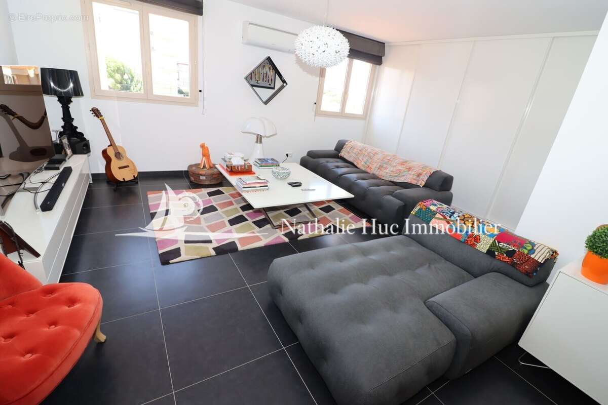 Appartement 76 m² à Saint-Nazaire  - photo 4