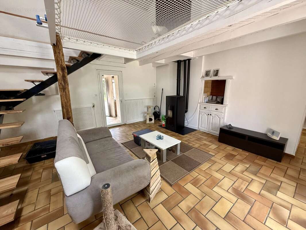 Maison à LAUZUN