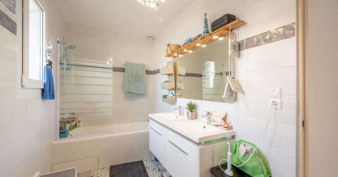 Photo 3 - Maison à BEAUCROISSANT